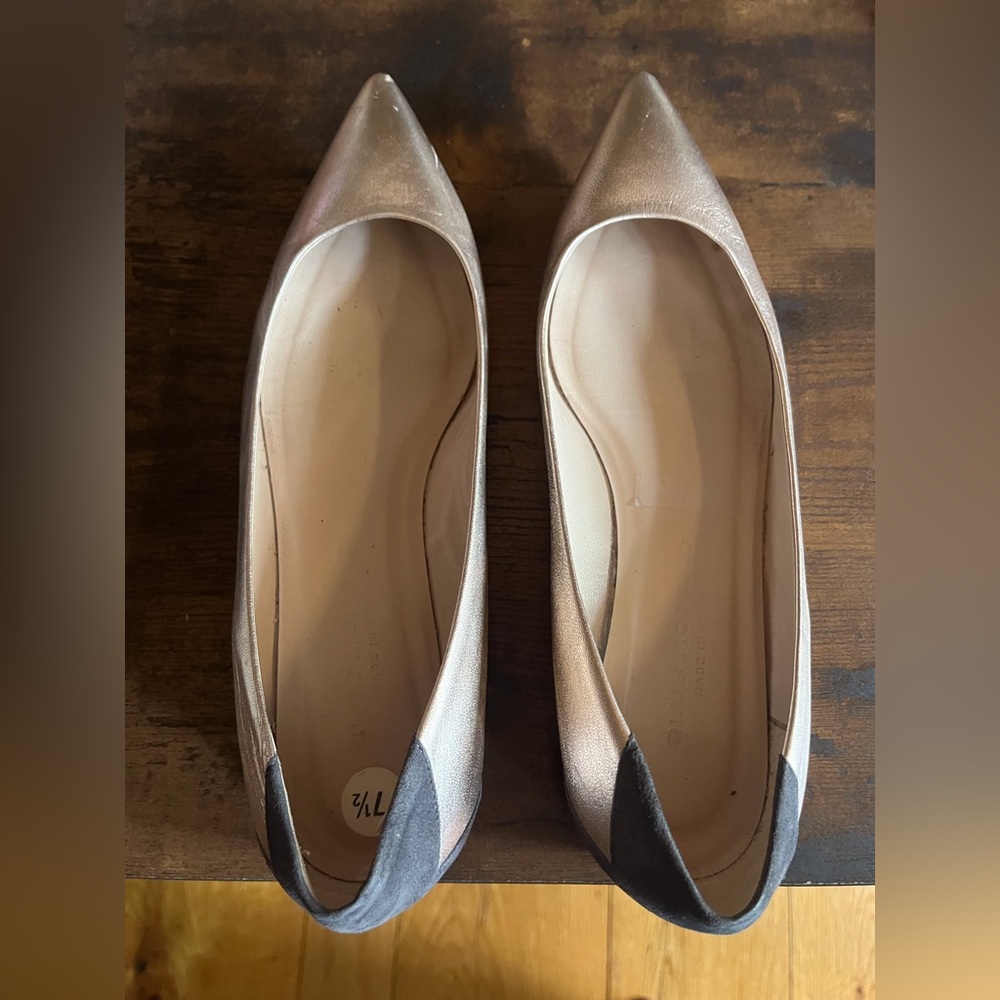Club Monaco made it Italy color block rose gold flats 7 1/2